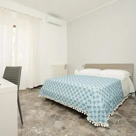 Vitetum Couette-café 3*